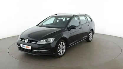 Gebraucht VW Golf VII Comfortline 116 PS (85 kW) 2019 Schwarz Kombi