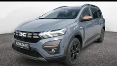Gebraucht 2024 Dacia Jogger Extreme Van / Kleinbus | 22.680 € (Fairer Preis)