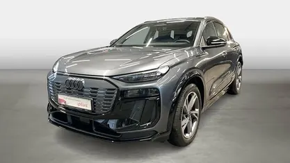 Grau Gebraucht 2025 Audi Q6 e-tron Sport SUV | 59.820 €