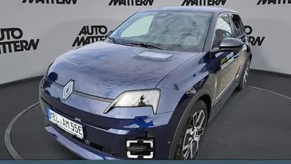 Blau Gebraucht 2024 Renault R5 Komfort Kleinwagen | 33.689 € (Fairer Preis)