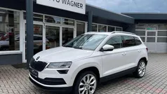 Weiß Gebraucht 2021 Skoda Karoq Style SUV | 21.990 € (Superpreis)