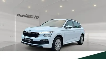 Moonweiss metallic Gebraucht 2025 Skoda Kamiq Essence SUV | 22.780 € (Fairer Preis)