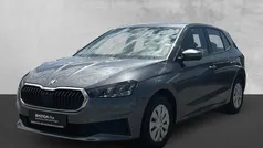 Grau Gebraucht 2022 Skoda Fabia Ambition Limousine | 16.490 € (Fairer Preis)