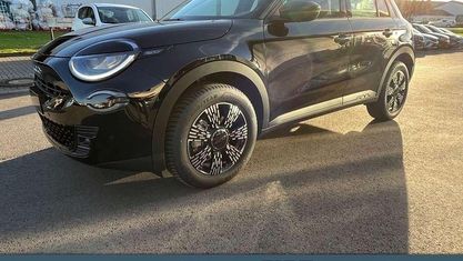 Nouvelle Fiat 600 Business 110 ch (80 kW) 2025 Noir SUV