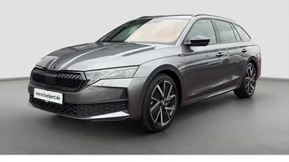 Gebraucht 2025 Skoda Octavia SportLine Kombi | 32.888 € (Fairer Preis)
