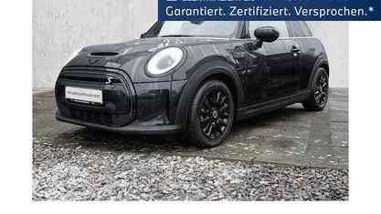 Midnight black ii Gebraucht 2022 Mini Cooper SE Kleinwagen | 18.890 € (Fairer Preis)