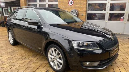 Gebraucht Skoda Octavia Style 150 PS (110 kW) 2015 Kleinwagen