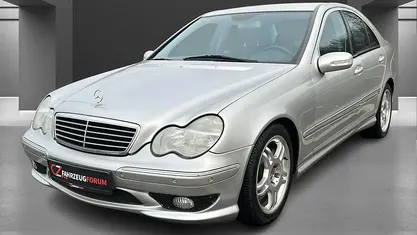 Silber Gebraucht 2001 Mercedes C32 AMG AMG Limousine | 15.800 €