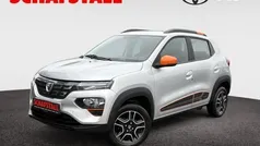 Silber (diamantsilbergrau) Gebraucht 2022 Dacia Spring Comfort Plus Kleinwagen | 9.979 € (Guter Preis)