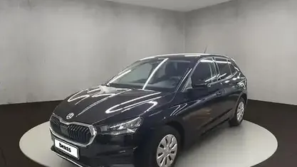 Gebraucht Skoda Fabia Active 95 PS (69 kW) 2023 Blackmagic perleffekt Kleinwagen