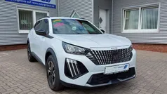 Weiß Gebraucht 2024 Peugeot 2008 Allure SUV | 22.900 € (Fairer Preis)