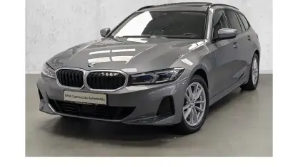 Gebraucht BMW 320 Sport Line 190 PS (139 kW) 2023 Skyscraper grau Kombi