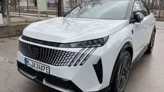Peugeot e-3008