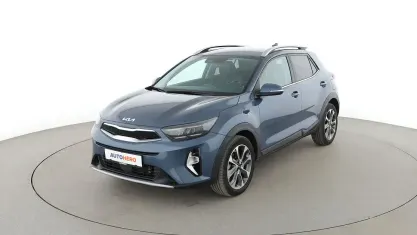 Gebraucht Kia Stonic Spirit 120 PS (88 kW) 2024 Blau SUV