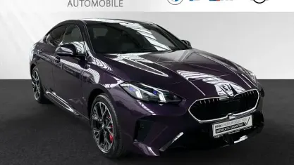 Gebraucht BMW 220 M Sport 170 PS (125 kW) 2025 Thundernight metallic Limousine