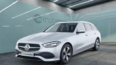 Silber Gebraucht 2024 Mercedes T180 Advanced Van / Kleinbus | 37.600 € (Fairer Preis)