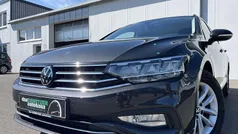 Grau Gebraucht 2023 VW Passat Business Kombi | 25.860 € (Guter Preis)