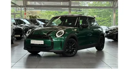 Gebraucht Mini Cooper 136 PS (100 kW) 2023 Grün Kleinwagen
