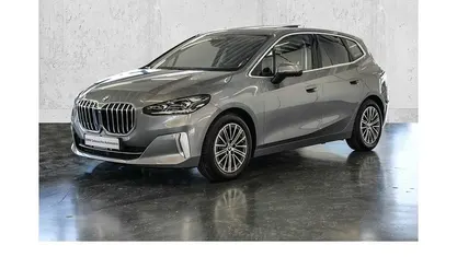 Gebraucht BMW 218 Luxury Line 150 PS (110 kW) 2023 Van / Kleinbus
