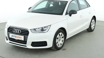 Gebraucht Audi A1 Sportback Comfort 95 PS (69 kW) 2016 Weiß Kleinwagen