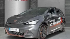 Quasargrau (metallic) Gebraucht 2022 Cupra Born Kleinwagen | 30.490 € (Fairer Preis)