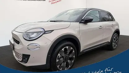 Beige/schwarzes dach Neu 2025 Fiat 600 La Prima Kleinwagen | 28.490 € (Guter Preis)