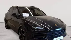 Tiefschwarz metallic Gebraucht 2021 Porsche Cayenne SUV | 56.090 € (Fairer Preis)