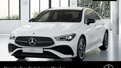 Weiß Gebraucht 2025 Mercedes CLA200 AMG Limousine | 40.200 € (Fairer Preis)