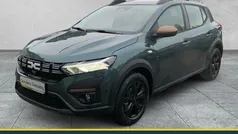 Zedergrün Neu 2025 Dacia Sandero Extreme Kleinwagen | 18.990 € (Fairer Preis)