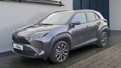 Ny Toyota Yaris Cross 131 HK (96 kW) 2025 Grå SUV
