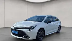 Weiß Neu 2025 Toyota Corolla Kombi | 33.960 € (Fairer Preis)