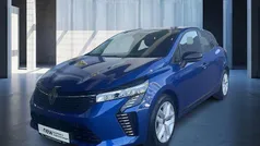 Blau Gebraucht 2024 Renault Clio V Evolution Limousine | 16.390 € (Fairer Preis)