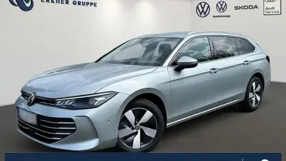 Gebraucht VW Passat Business 150 PS (110 kW) 2025 Oyster silver metallic Kombi