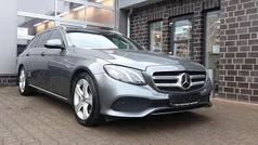 Grau Gebraucht 2017 Mercedes E220 Kombi | 22.990 € (Fairer Preis)