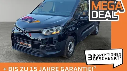 Usata Toyota Proace City City 110 CV (80 kW) 2021 Nero Monovolume