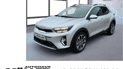 Sparkling silver Neu 2025 Kia Stonic Spirit SUV | 24.789 € (Fairer Preis)