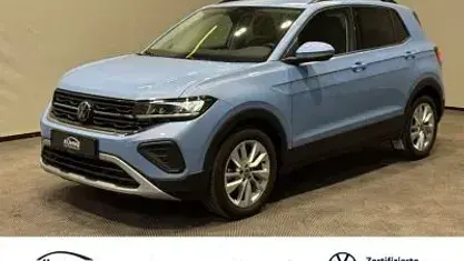 Gebraucht VW T-Cross Life 116 PS (85 kW) 2024 Clear blue metallic SUV