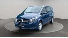 Blau Gebraucht 2018 Mercedes V200 Van / Kleinbus | 32.890 € (Fairer Preis)