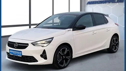 Gebraucht Opel Corsa Ultimate 131 PS (96 kW) 2021 Weiß (uni) Limousine