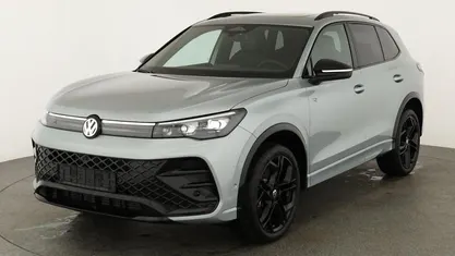 Neu VW Tiguan R-line 193 PS (141 kW) 2026 Oyster silver metallic SUV