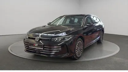 Neu VW Passat Elegance 150 PS (110 kW) 2026 Grenadillschwarz metallic Kombi