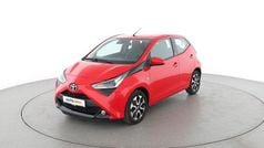 Rot Gebraucht 2021 Toyota Aygo X-play Kleinwagen | 10.570 € (Fairer Preis)