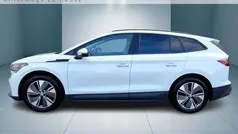 Moonweiss metallic Gebraucht 2021 Skoda Enyaq iV Loft SUV | 24.850 € (Fairer Preis)