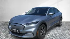 Silber (metallic) Gebraucht 2023 Ford Mustang Mach-E SUV | 39.990 € (Fairer Preis)