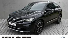 Schwarz Gebraucht 2021 VW Tiguan Elegance SUV | 32.489 € (Fairer Preis)