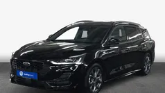 Schwarz Gebraucht 2024 Ford Focus ST-Line X Kombi | 26.436 € (Fairer Preis)