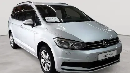 Gebraucht VW Touran Comfortline 150 PS (110 kW) 2021 Reflexsilber metallic Van / Kleinbus