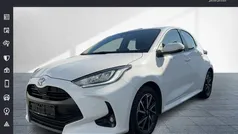 Schneeweiß (weiß) Gebraucht 2020 Toyota Yaris Club Kleinwagen | 15.470 € (Fairer Preis)