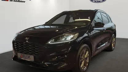 Gebraucht Ford Kuga ST-Line X 224 PS (164 kW) 2022 Obsidianschwarz metallic SUV