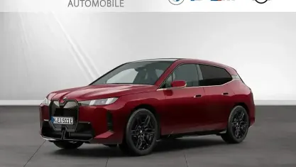 Usata BMW iX M Sport 300 kW (408 CV) 2025 Rosso SUV